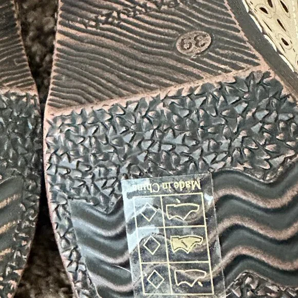 Like New! Patrizia Doriday - Picture 6 of 9